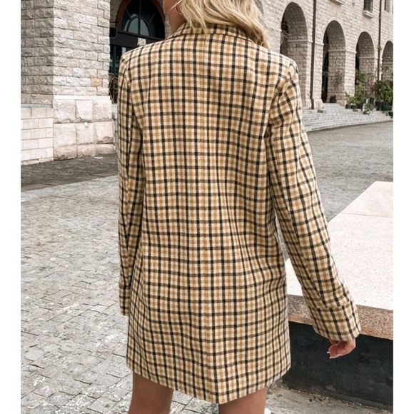 Plaid Double Breasted Button Pocket Blazer - Picture 3 of 13